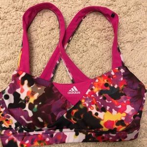 Adidas sports bra size small